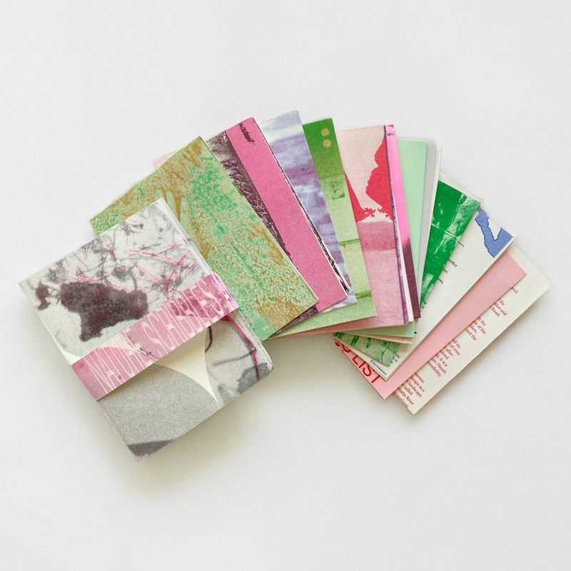 Annike Flo og Lexie Owen (red.) - Nature Scribbles and Flesh Reads
